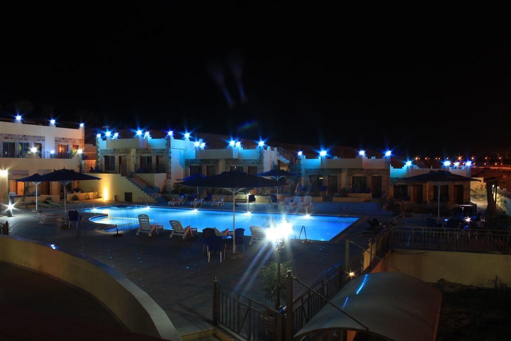 Almarsa Village Resort Aqaba Exterior photo
